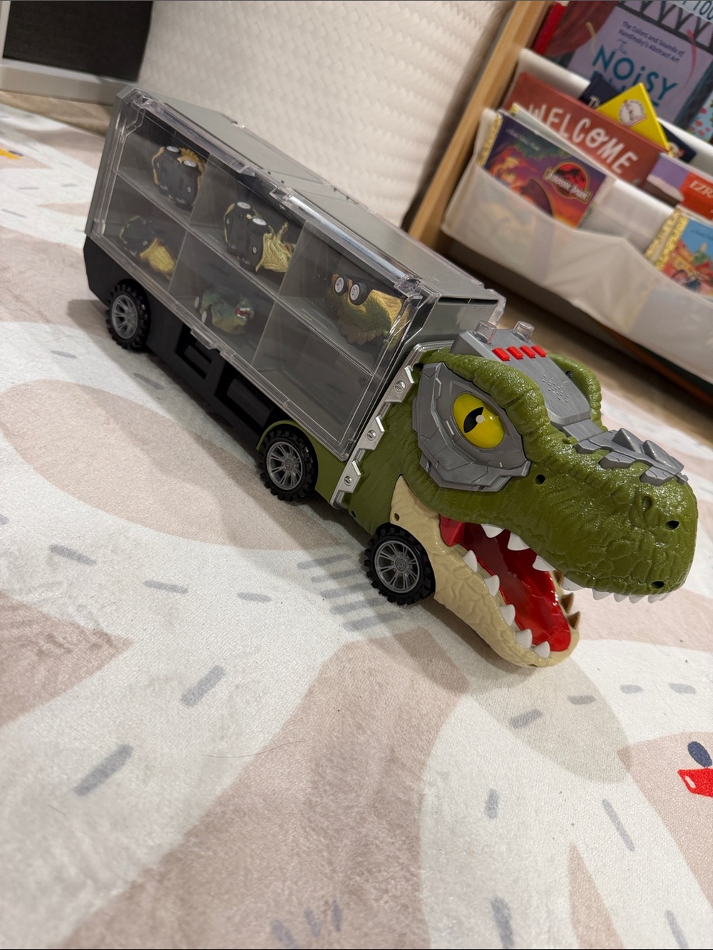 Joyin Dinosaur Transport Carrier Truck